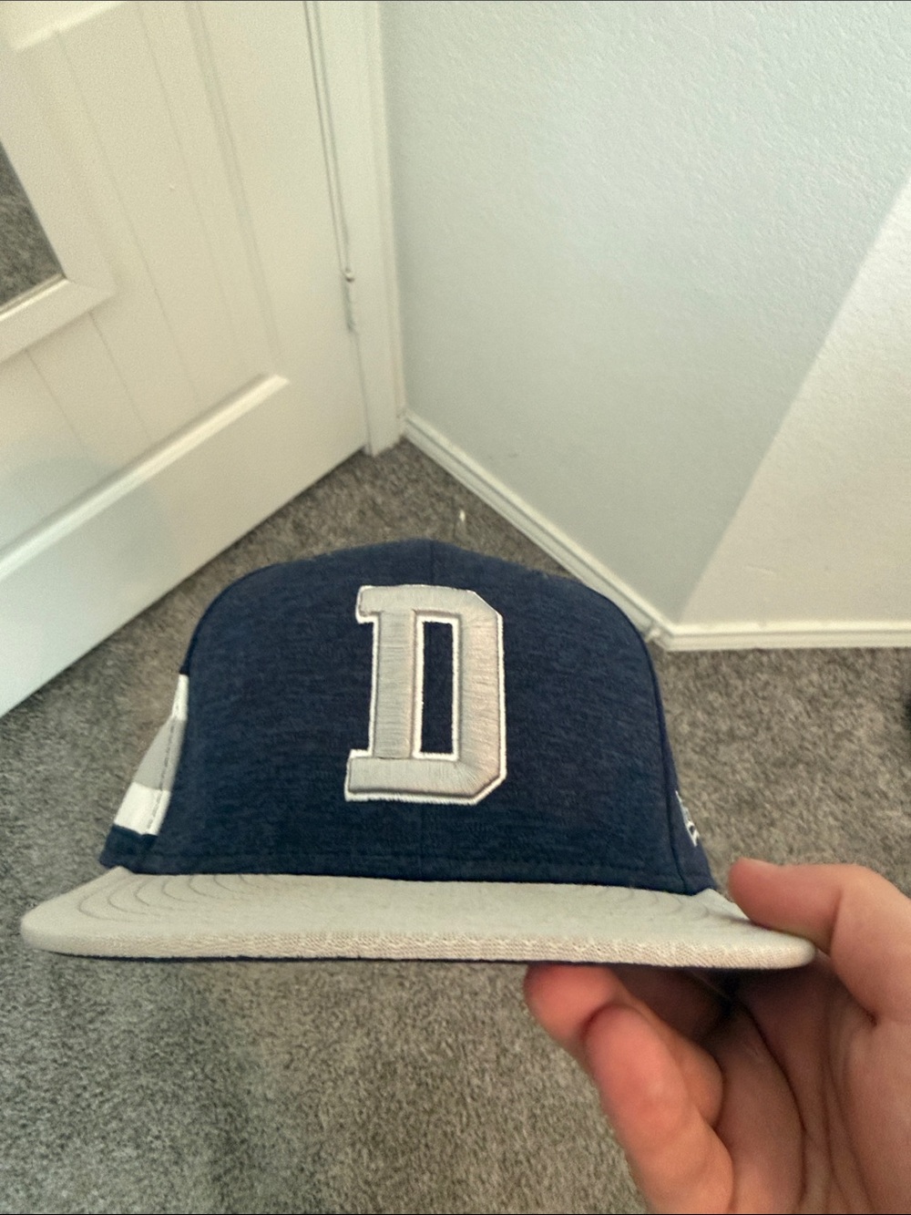 New Era Men’s Navy and Gray Dallas Cowboys Snapback